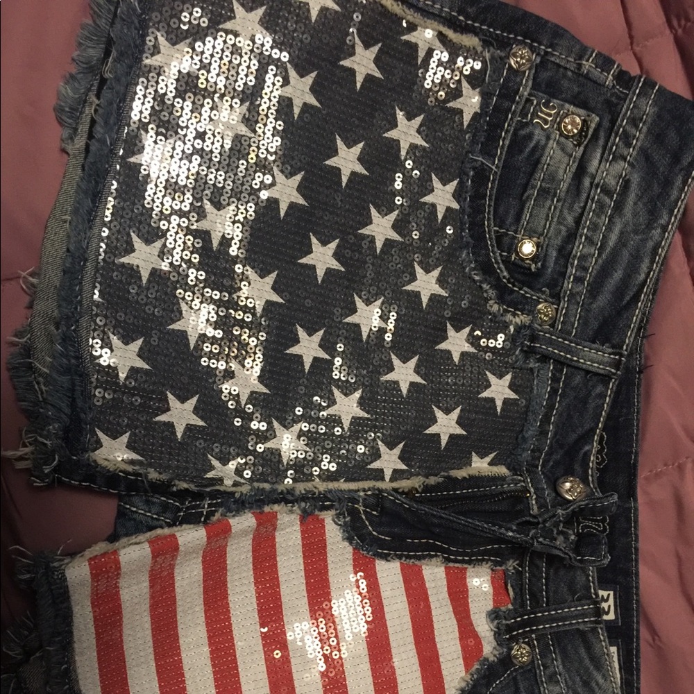 Miss me sequin flag shorts size 33